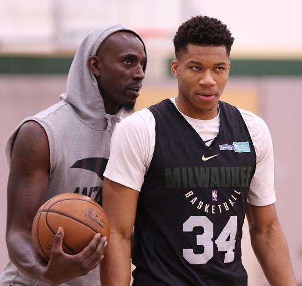 天津队试图 天津队试图